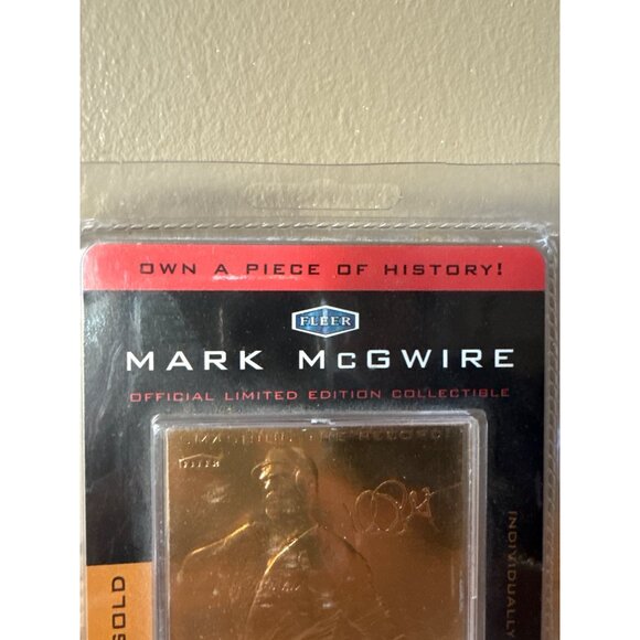 Mark McGwire 23KT Gold Commemorative Baseball Card Fleer Official Limited - Picture 4 of 11